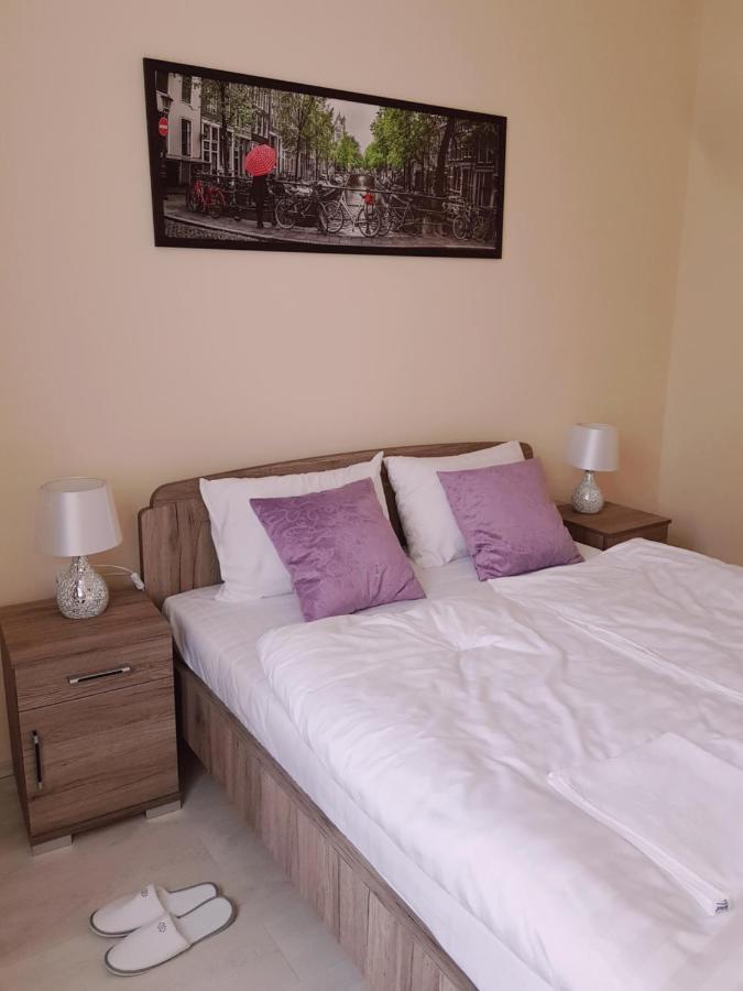 Classic Apartman Segedyn Zewnętrze zdjęcie