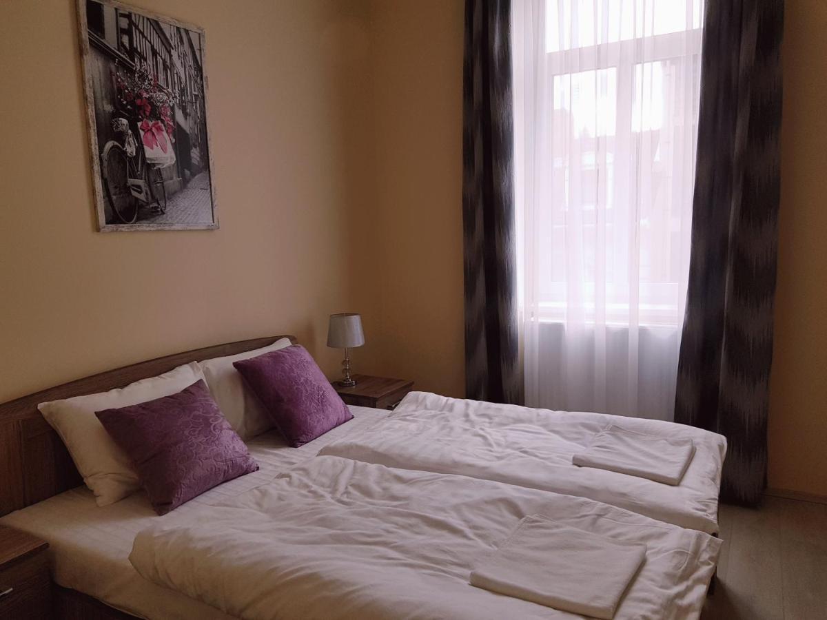 Classic Apartman Segedyn Zewnętrze zdjęcie