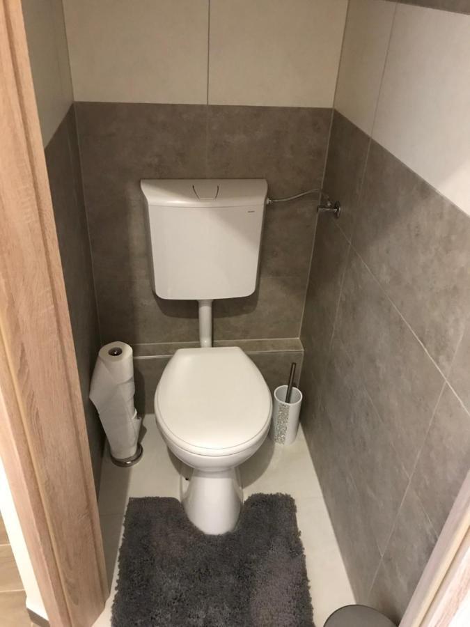 Classic Apartman Segedyn Zewnętrze zdjęcie
